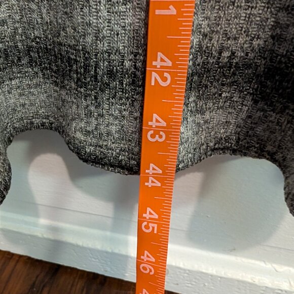 LuLaRoe Sarah Cardigan, size S, new but without tags, ribbed grey pattern - Picture 6 of 6